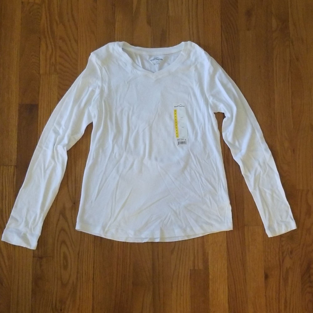 White Eddie Bauer V Neck Shirt. Brand new.